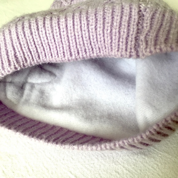 New lavender fleece lined flower beanie, Joe Fresh - Picture 2 of 4